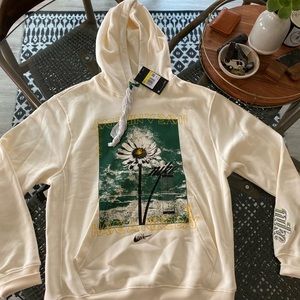 nike daisy hoodie